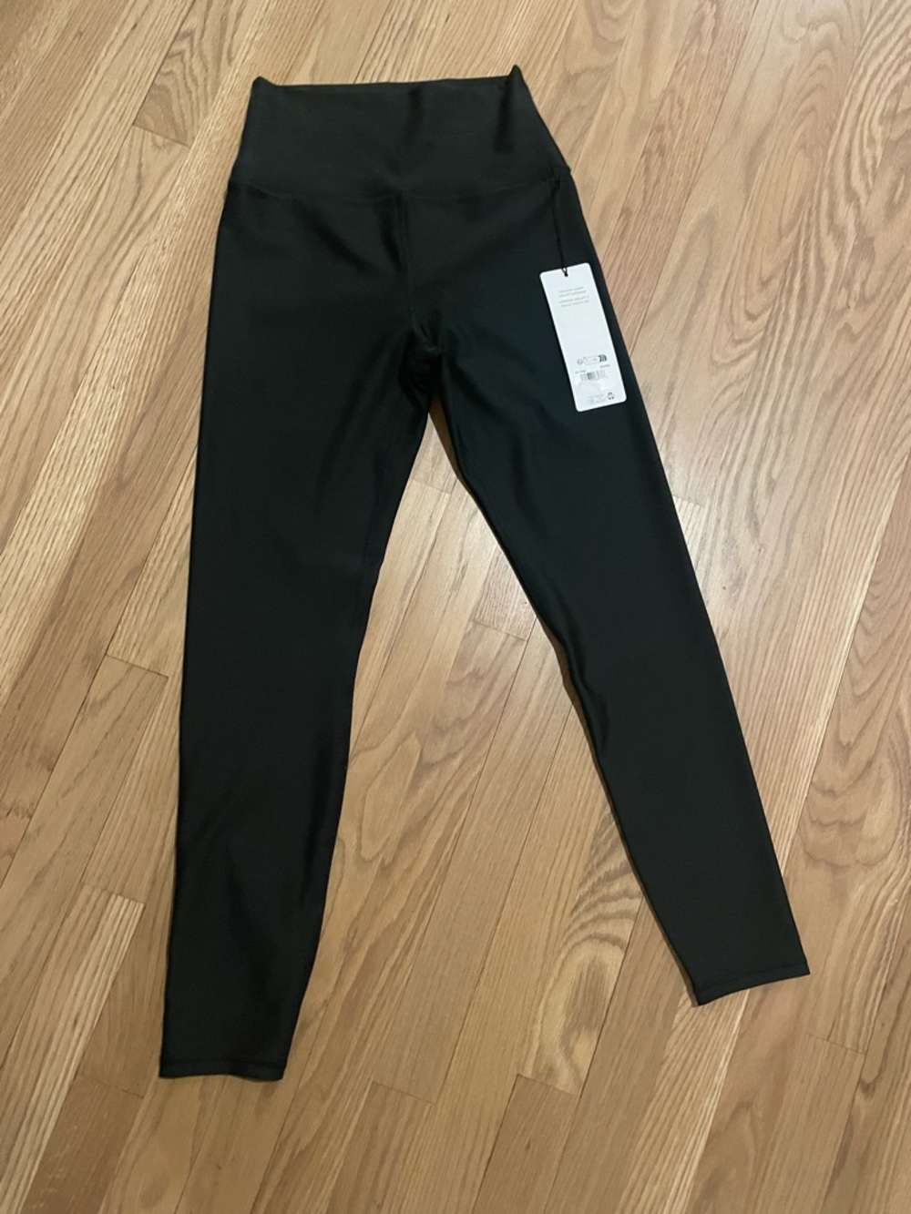 ALO Yoga Black High-Waist 7/8 Leggings - Picture 2 of 5